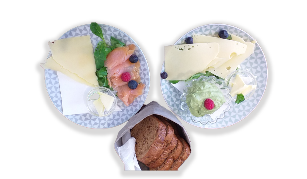 Käse- und Lachsfrühstück im Café Rosalie
